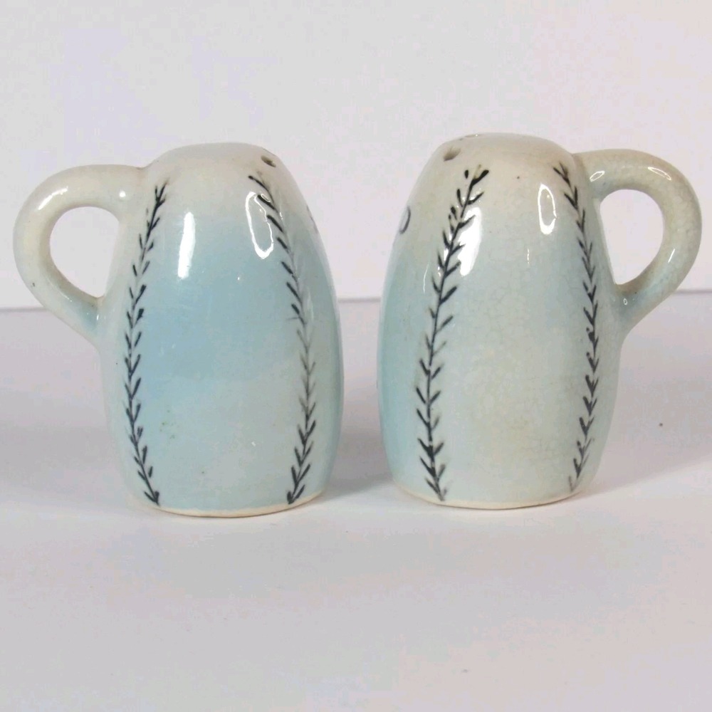 VTG CUTE Salt & Pepper Turquoise/Light  Baby Blue/White Ceramic Cork Teal